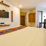 Fabhotel Pune Gate Lodging
