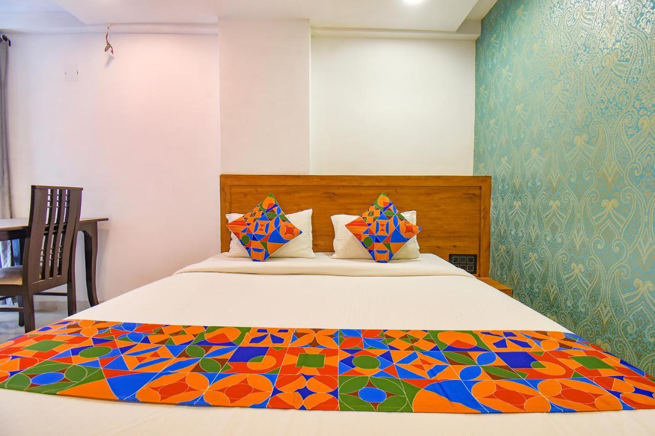Fabhotel Gate Lodging 3*